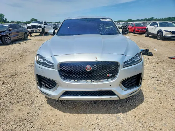 2017 Jaguar F-PACE S