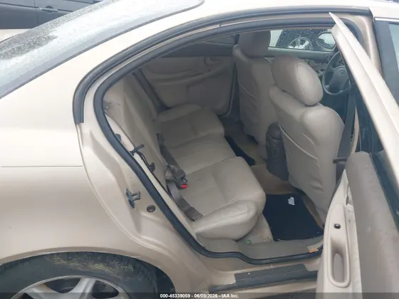 2001 Oldsmobile Alero GL2