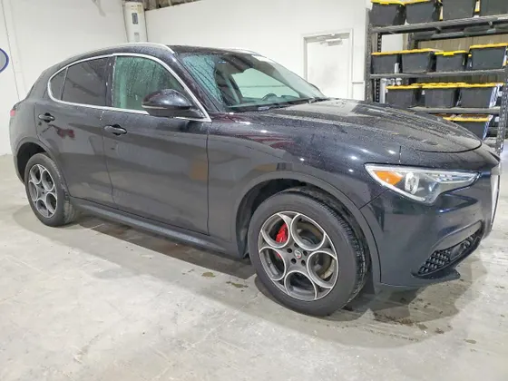 2018 Alfa Romeo Stelvio