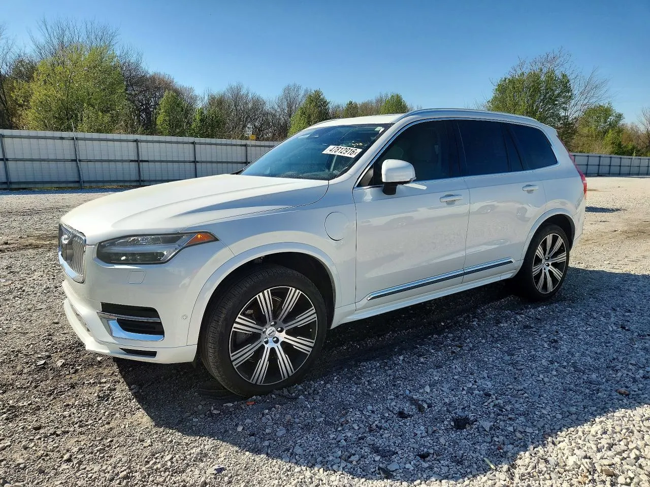 2025 Volvo XC90 Plug-In Hybrid Plus