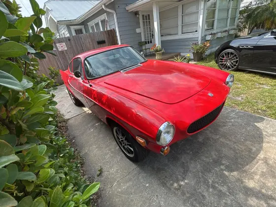 1971 Volvo P1800
