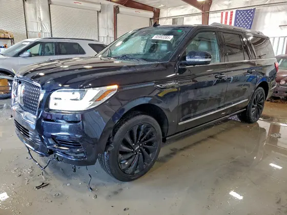 2021 Lincoln Navigator L Reserve