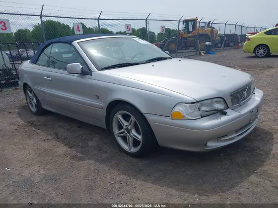 2002 Volvo C70 HT