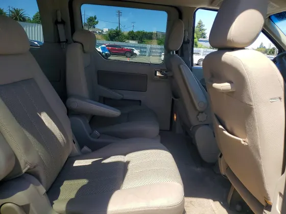 2004 Mercury Monterey Convenience
