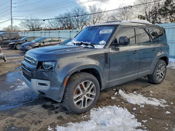 2022 Land Rover Defender SE