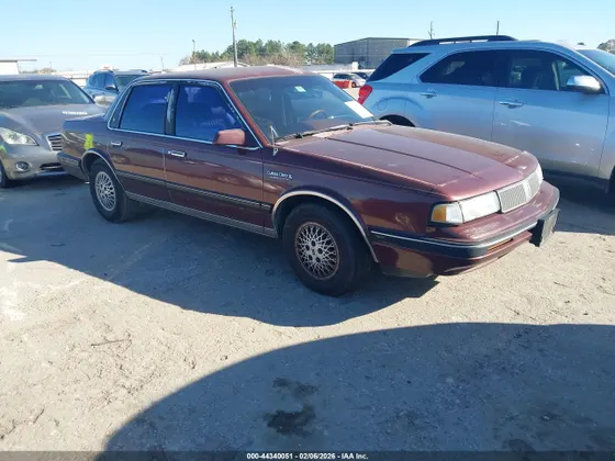 1990 Oldsmobile Cutlass Ciera SL