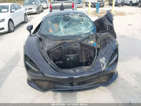 2024 McLaren 750S SPIDER