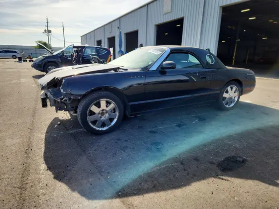 2002 Ford Thunderbird w/Hardtop Premium