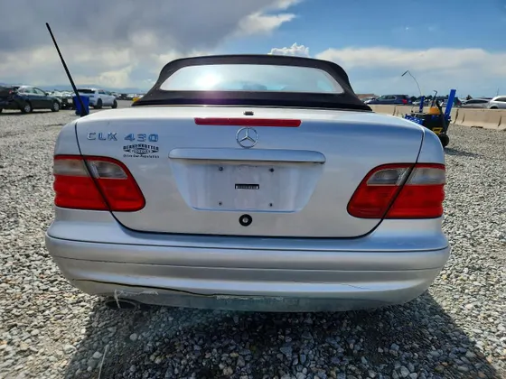 2003 Mercedes-Benz CLK-Class 4.3L