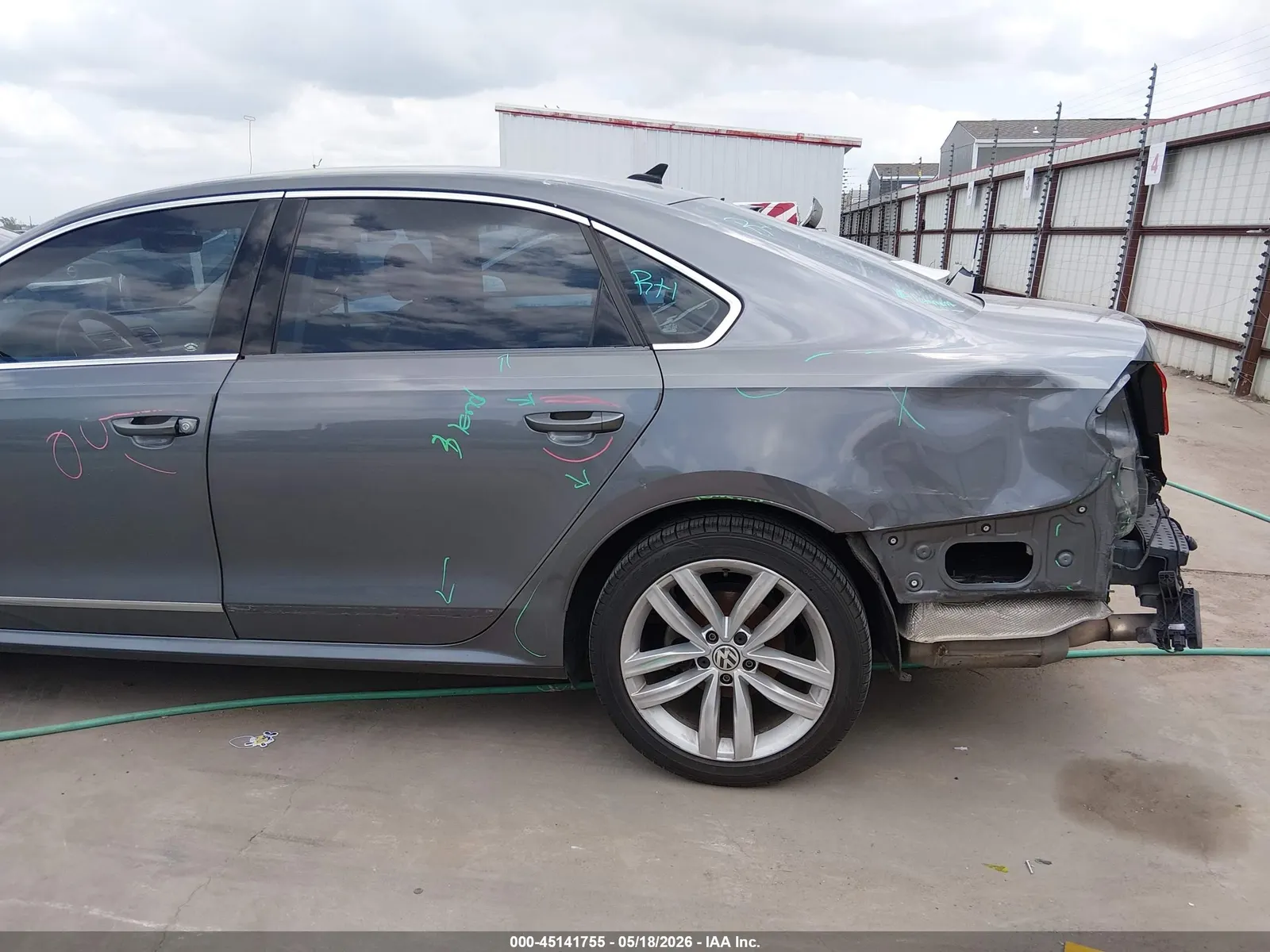2017 Volkswagen Passat 1.8T SE w/Technology