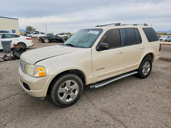 2005 Ford Explorer Limited