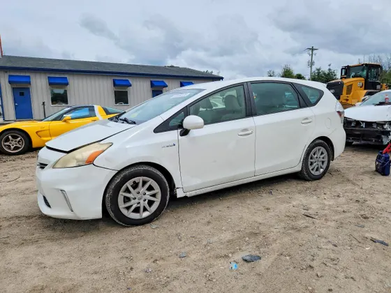 2012 Toyota Prius v Three
