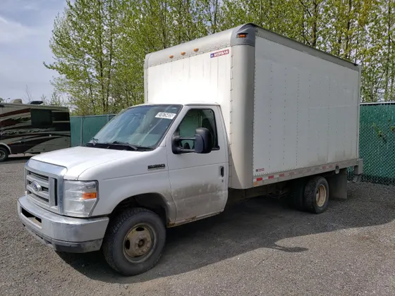 2017 Ford E-Series Cutaway E350 SUPER DUTY CUTAWAY VAN