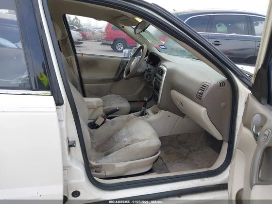 2004 Saturn L-Series L300 1