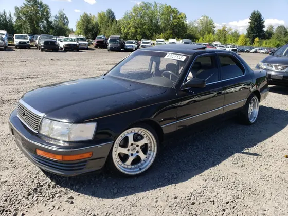 1991 Lexus LS 400