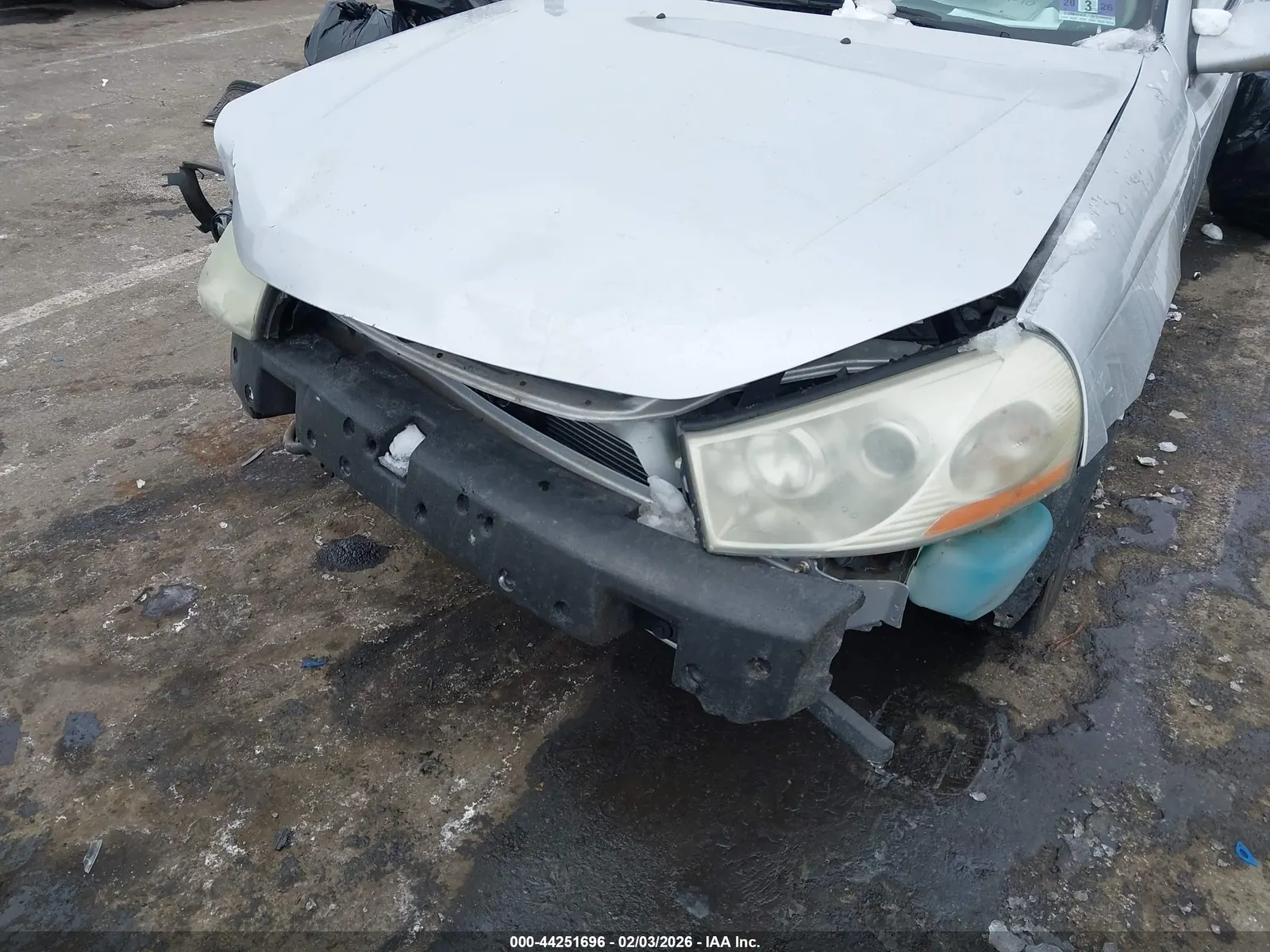 2004 Saturn L-Series L300 1
