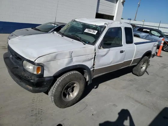 1995 Mazda 4WD Pickup SE
