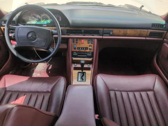 1985 Mercedes-Benz 500 Series 500SEL