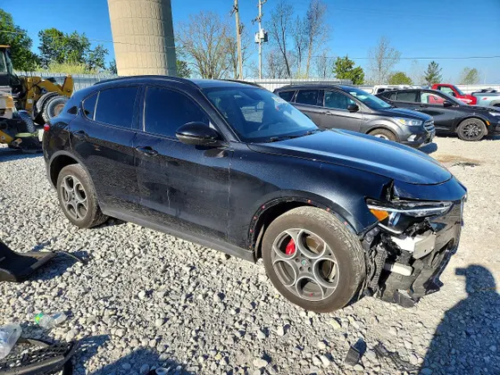 2019 Alfa Romeo Stelvio
