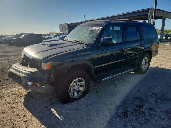 1999 Toyota 4Runner SR5