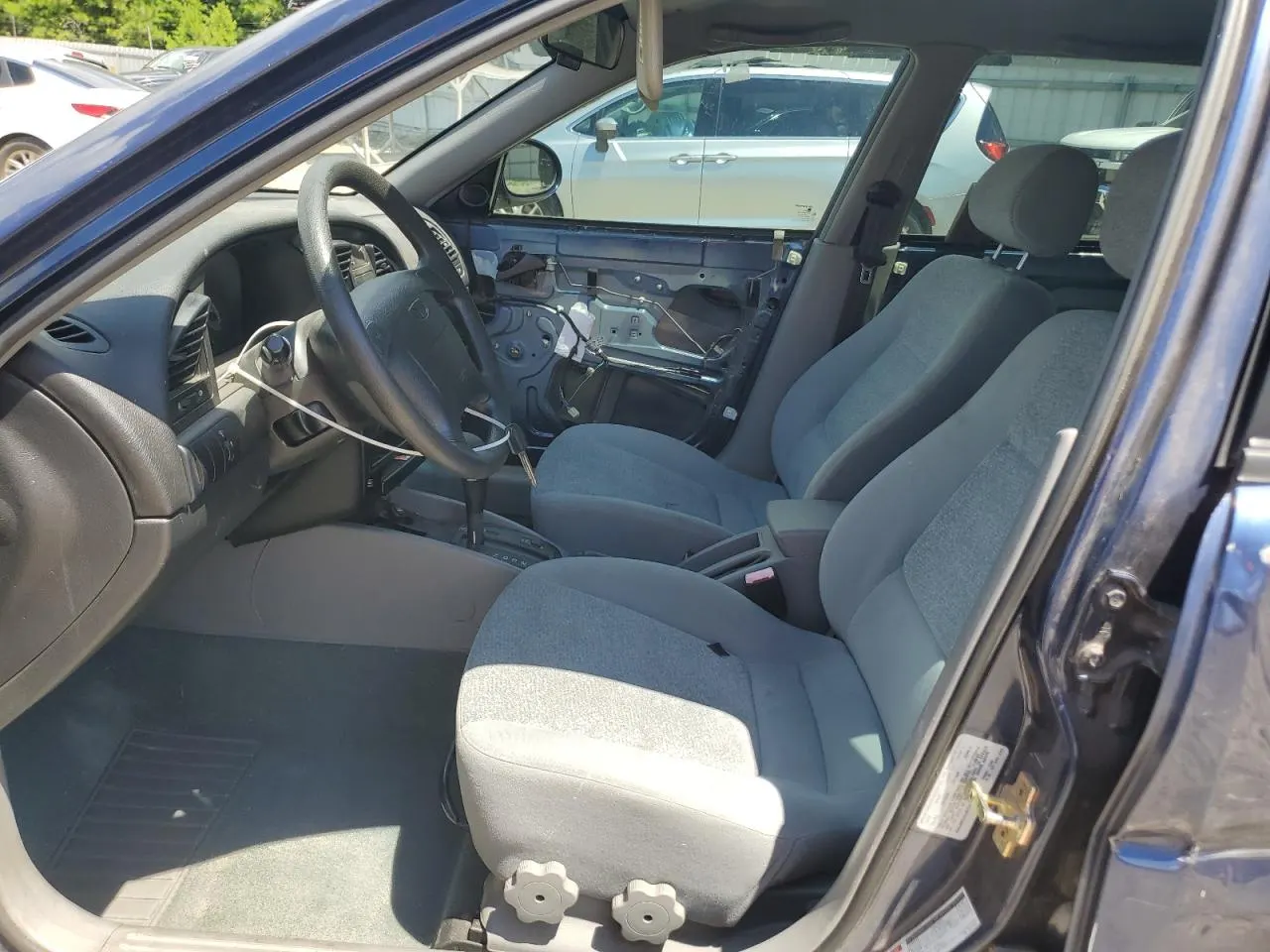 2002 Daewoo Nubira CDX