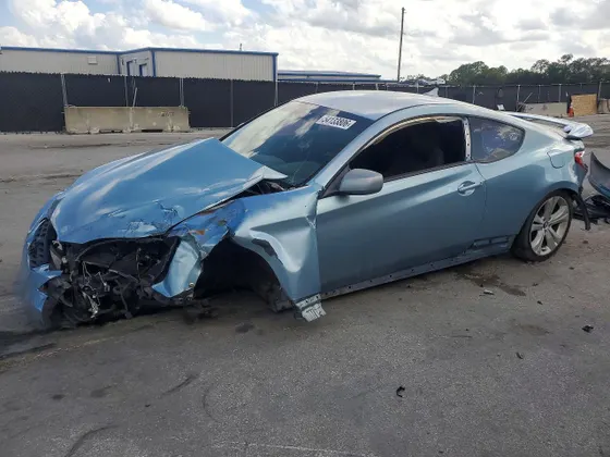 2010 Hyundai Genesis Coupe Premium