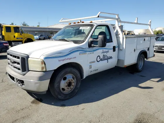 2005 Ford F-350 SUPER DUTY