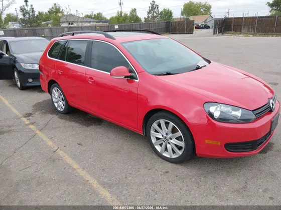 2013 Volkswagen Jetta SportWagen TDI w/Sunroof & Nav