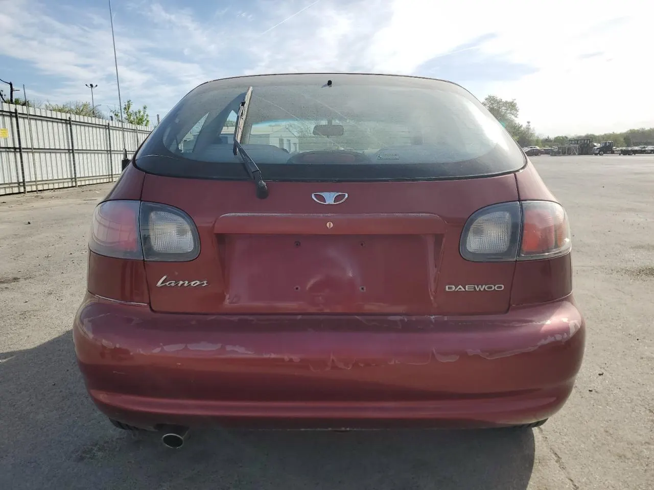 2001 Daewoo LANOS S