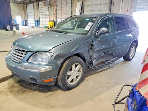 2005 Chrysler Pacifica Touring