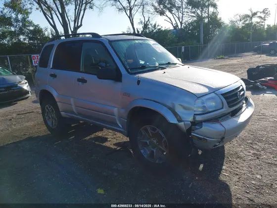2002 Suzuki Grand Vitara JLX