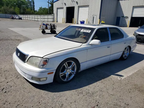 1999 Lexus LS 400 Luxury Sdn LS