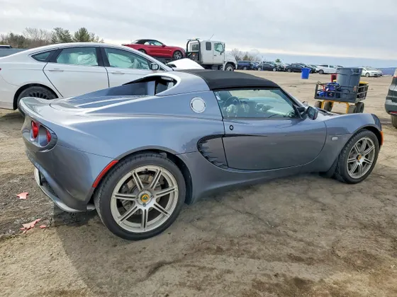 2005 Lotus Elise