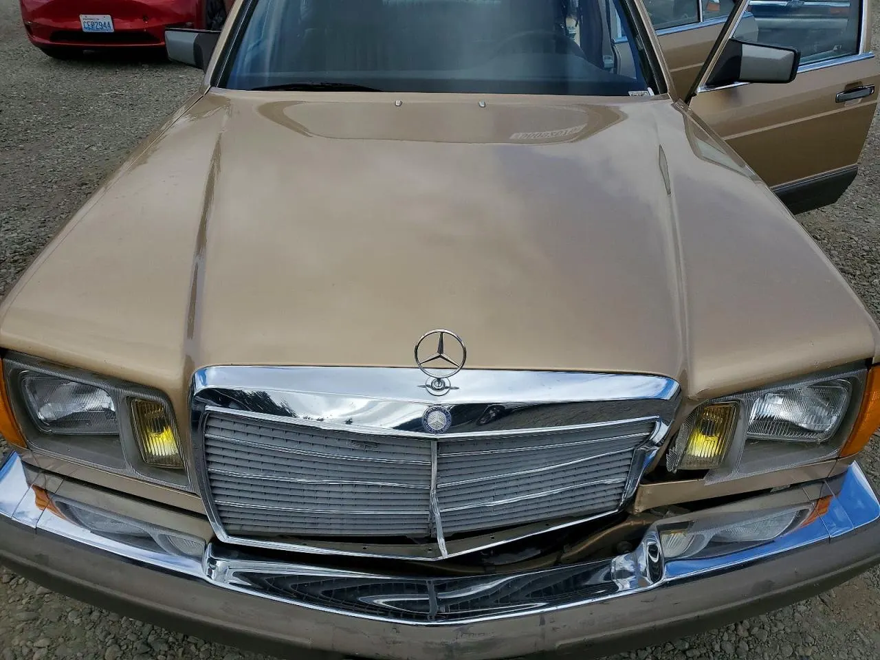 1985 Mercedes-Benz 300 Series 300SD