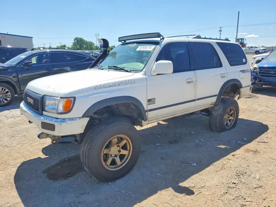 1997 Toyota 4Runner SR5