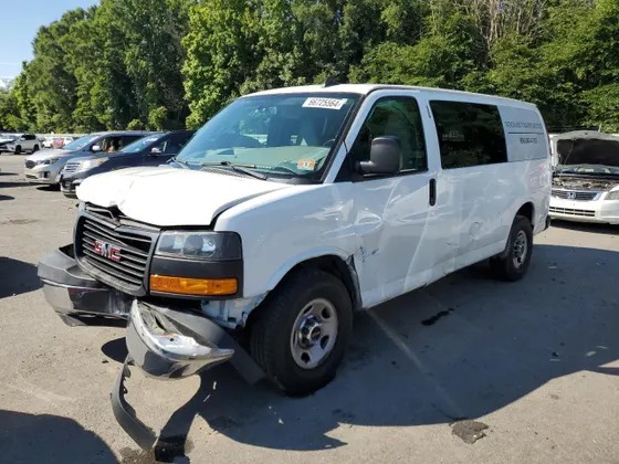 2018 GMC SAVANA G2500 LT