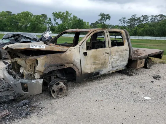 2021 GMC Sierra 3500HD CC Pro