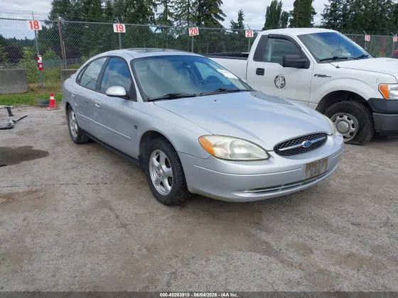 2003 Ford Taurus SES Standard