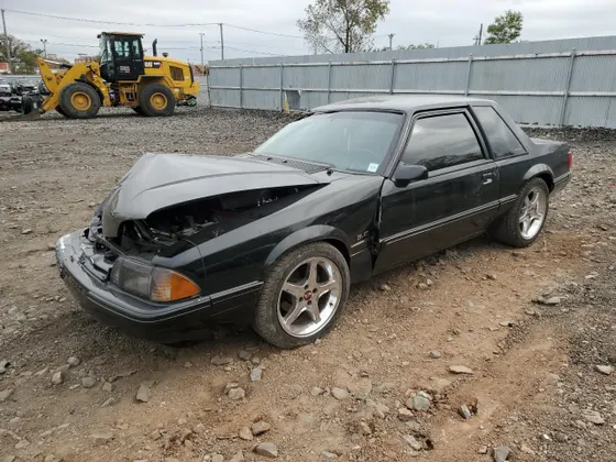 1988 Ford Mustang LX