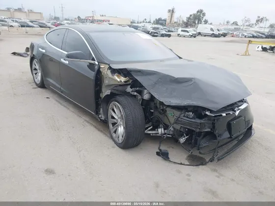 2020 Tesla Model S Long Range