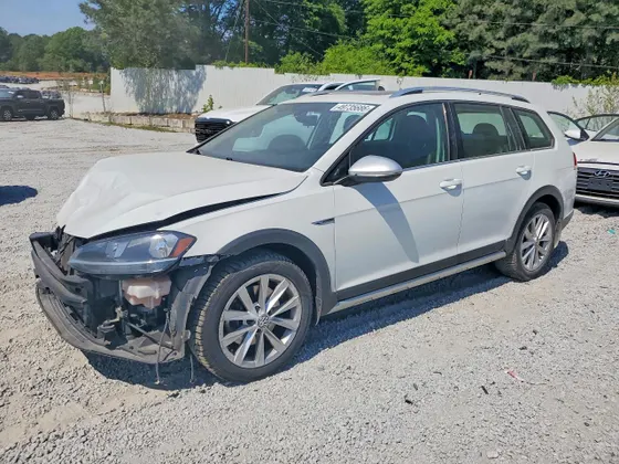 2018 Volkswagen Golf Alltrack S
