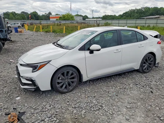 2024 Toyota Corolla SE