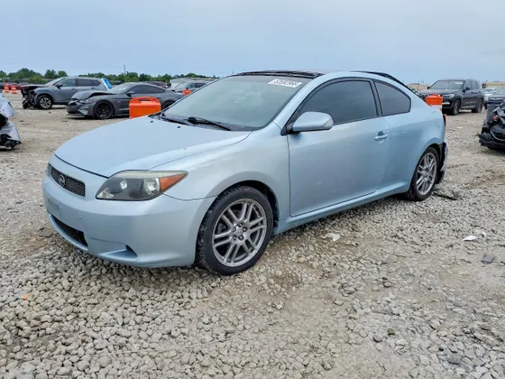 2005 Scion tC