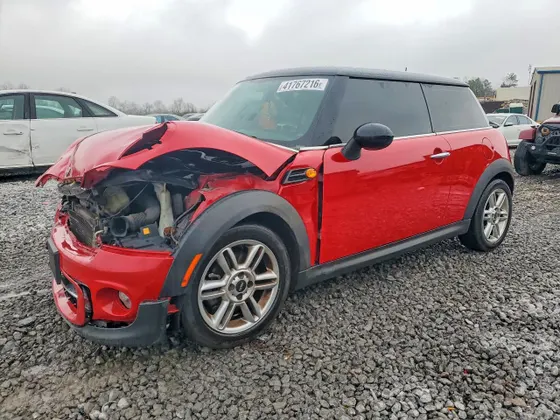 2013 MINI Cooper Hardtop COOPER