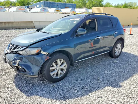 2012 Nissan Murano LE