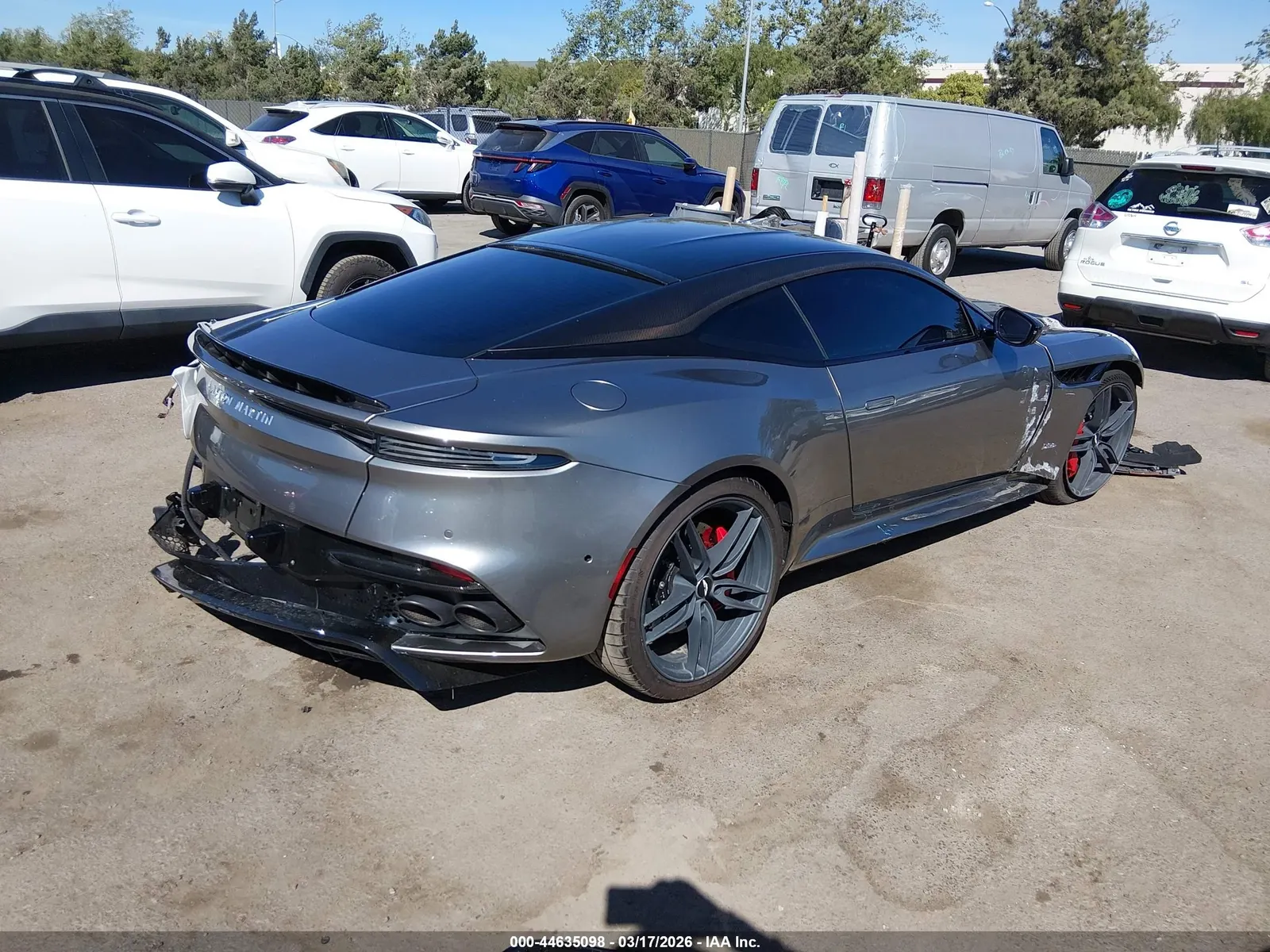 2019 Aston Martin DBS Superleggera