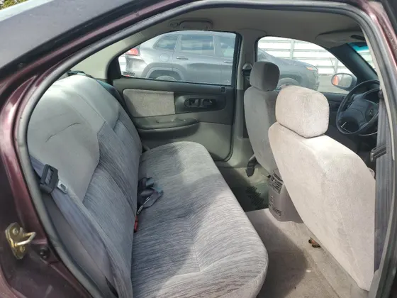 1996 Chrysler INTREPID