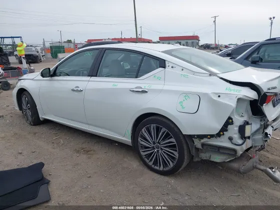 2023 Nissan Altima 2.5 SL