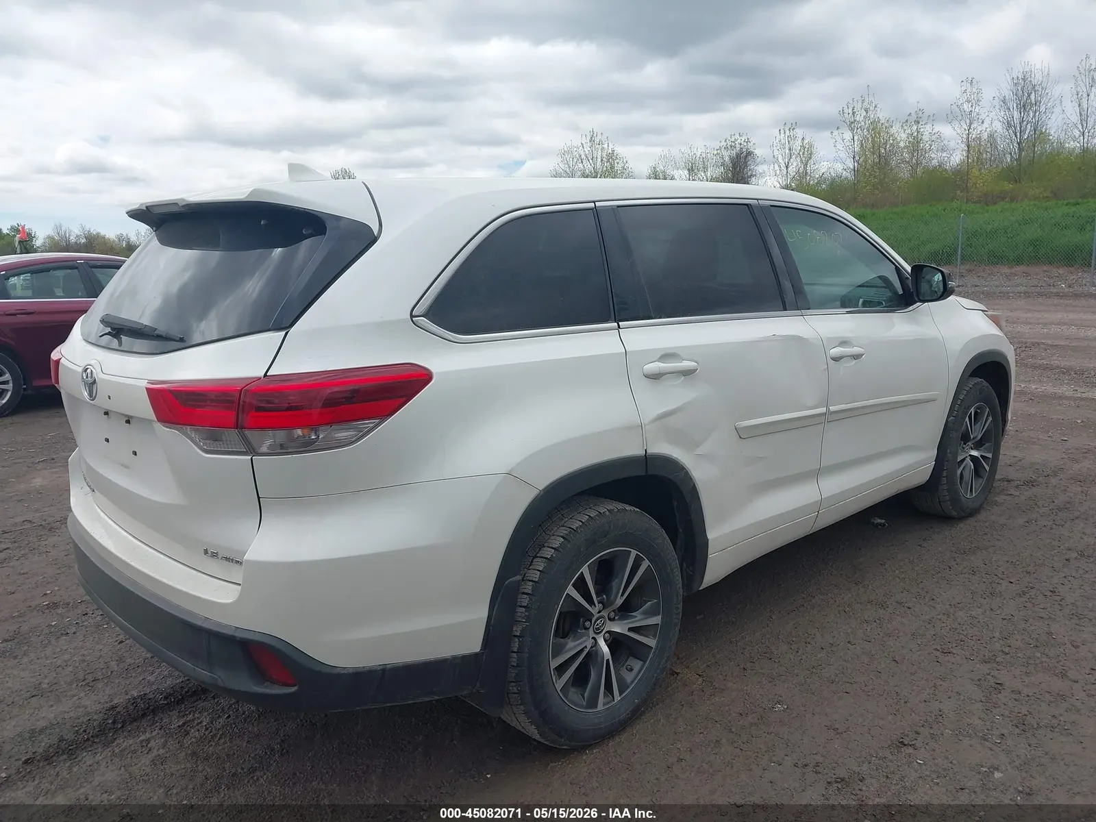 2017 Toyota Highlander LE