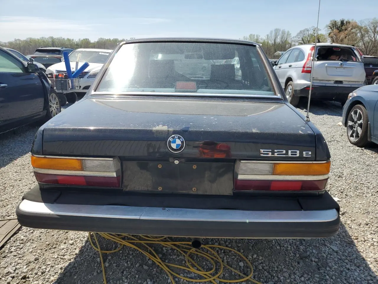1986 BMW 528 - 533 - 633 - 733 528E